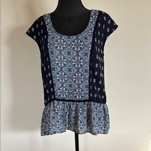 Signature Studio Navy Blue Patterned Women's Top size small